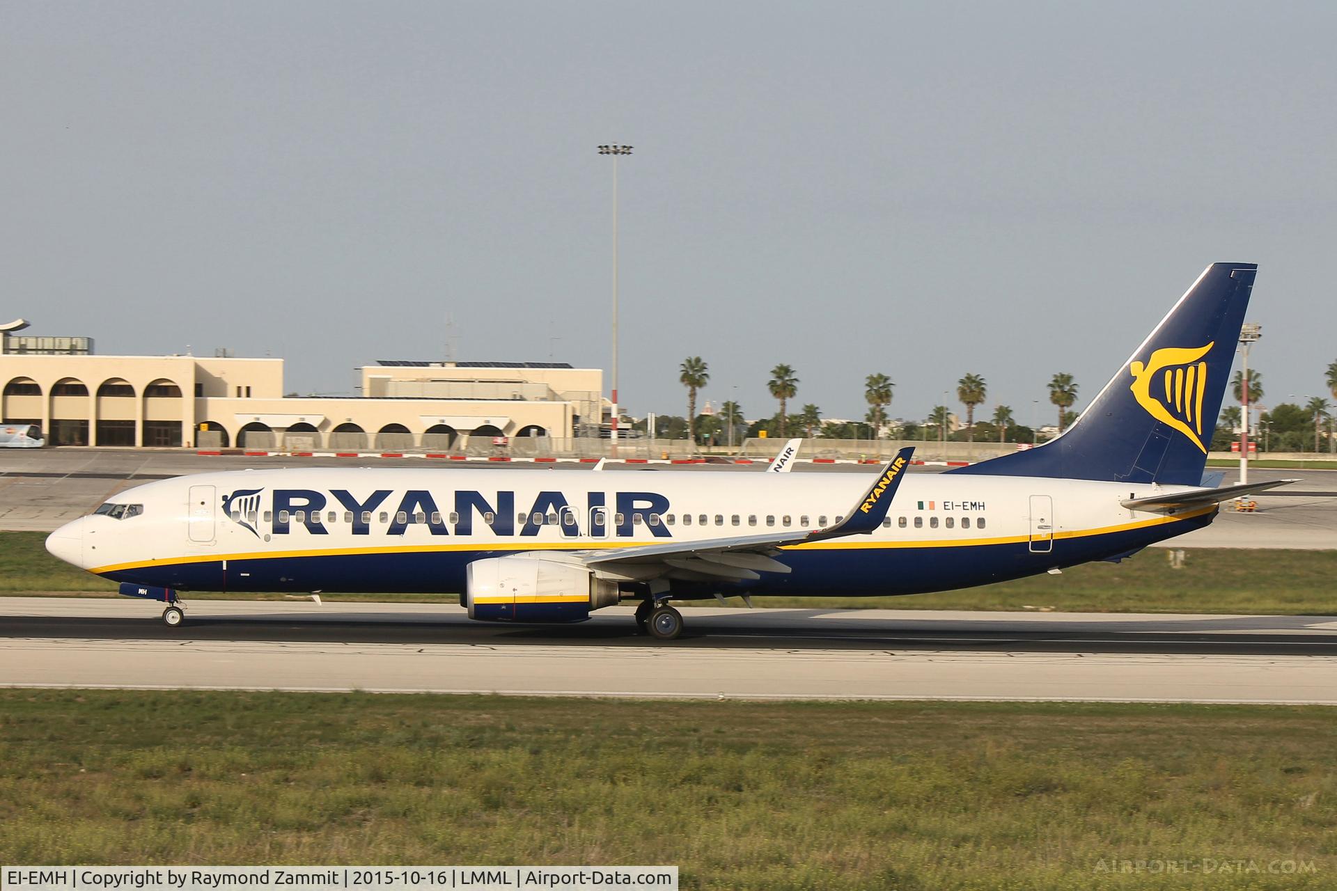 EI-EMH, 2010 Boeing 737-8AS C/N 34974, B737-800 EI-EMH Ryanair