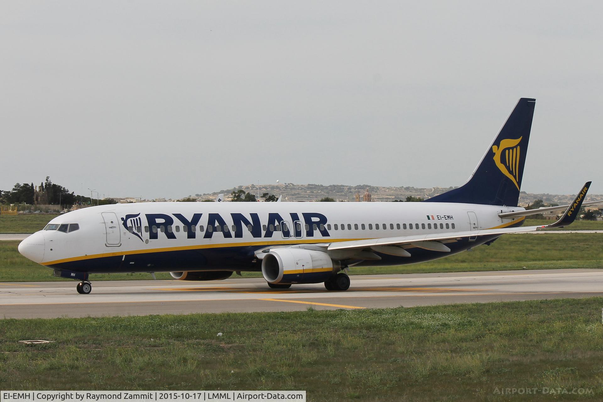 EI-EMH, 2010 Boeing 737-8AS C/N 34974, B737-800 EI-EMH Ryanair