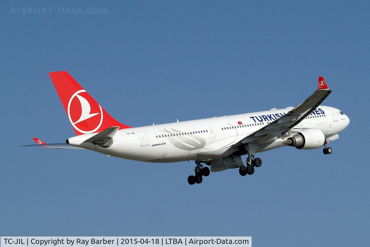 TC-JIL, 2007 Airbus A330-202 C/N 882, Airbus A330-203 [882] (THY Turkish Airlines) Istanbul-Ataturk~TC 18/04/2015