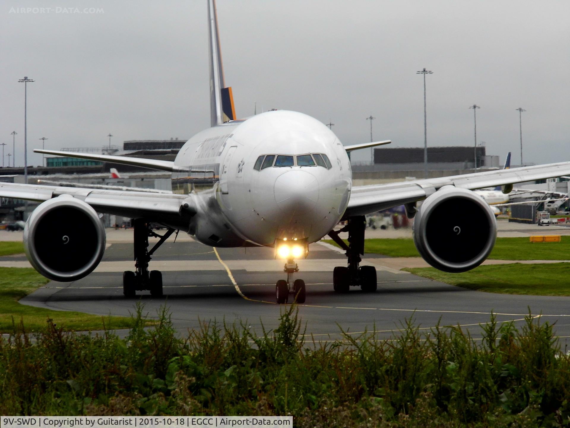 9V-SWD, 2006 Boeing 777-312/ER C/N 34569, At Manchester