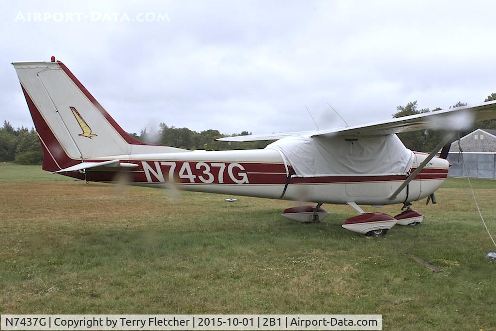 N7437G, 1970 Cessna 172K Skyhawk C/N 17259137, A wet afternoon at Cape Cod Airport , MA