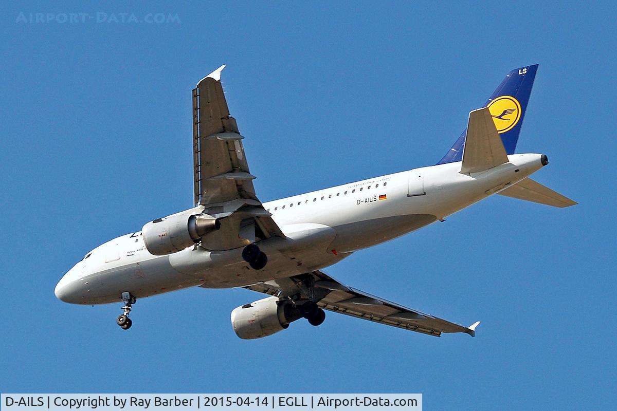 D-AILS, 1997 Airbus A319-114 C/N 729, Airbus A319-114 [0729] (Lufthansa) Home~G 14/04/2015. On approach 27R.