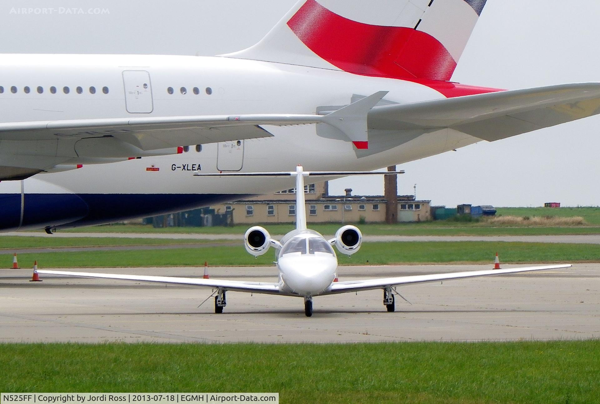 N525FF, 2007 Cessna 525A CitationJet CJ2 C/N 525A0161, Getting ready to taxi out. with G-XLEA in the background