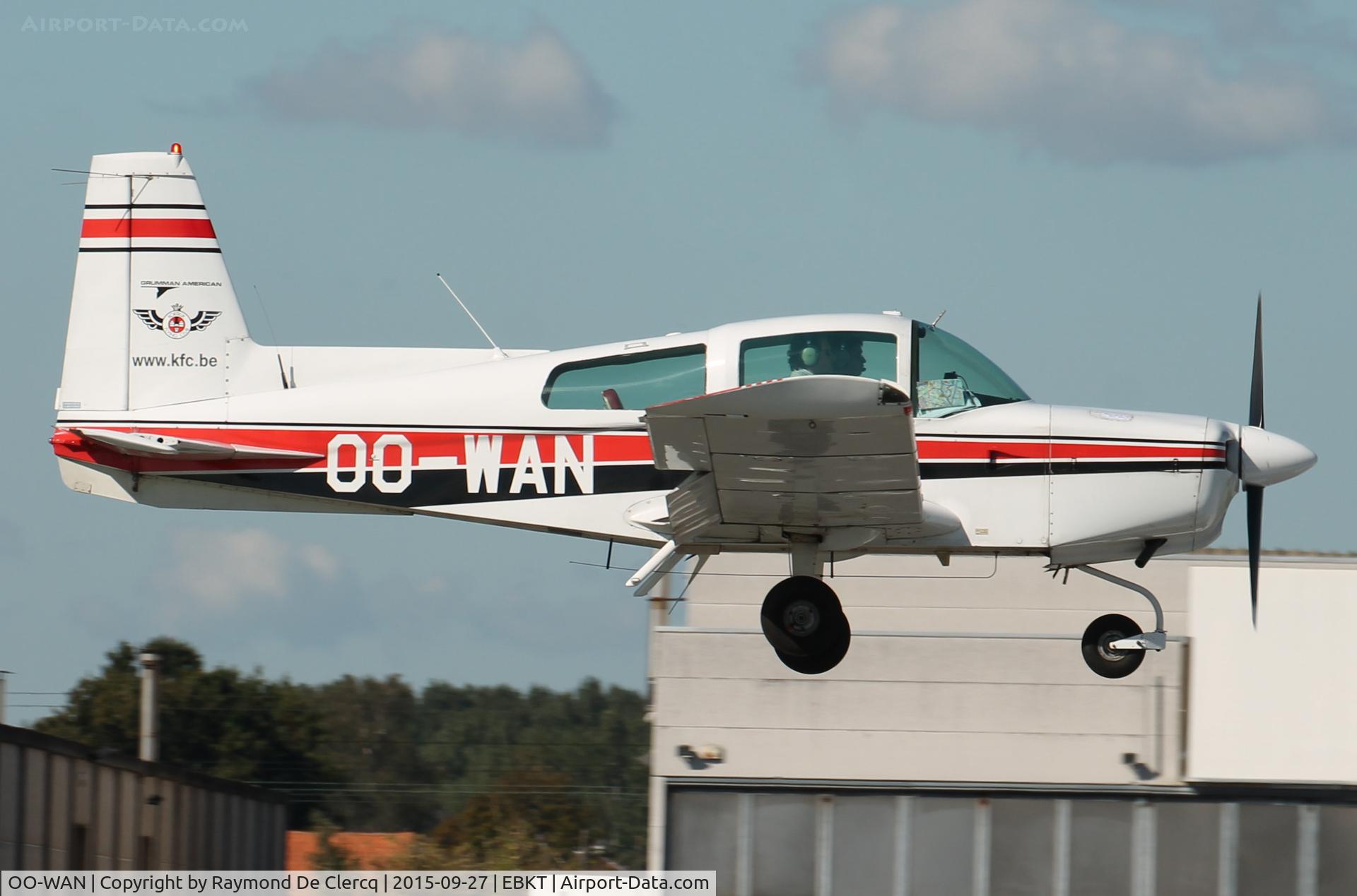 OO-WAN, 1974 Grumman American AA-5 Traveler C/N AA5-0517, Landing at Wevelgem.
