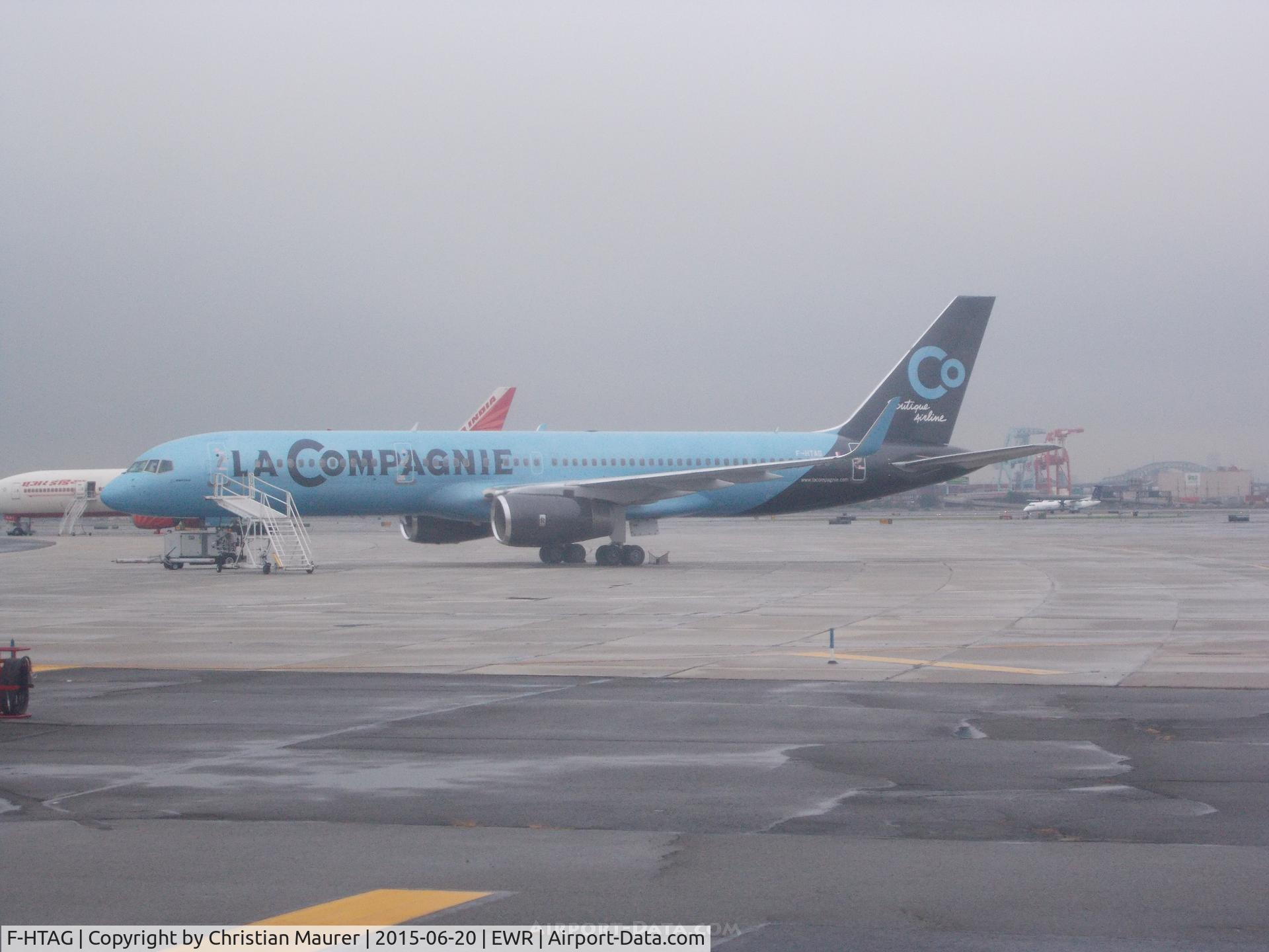 F-HTAG, 2000 Boeing 757-256 C/N 29307, French 757-256