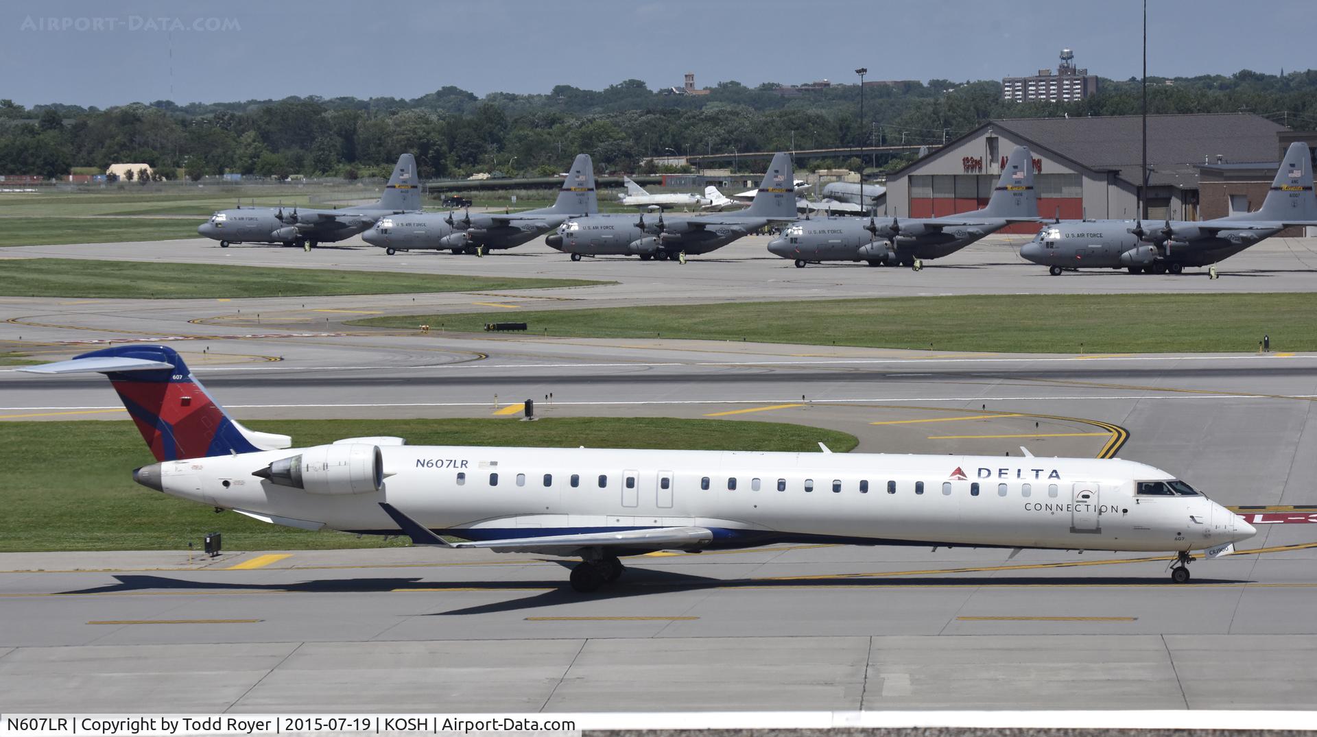 N607LR, 2008 Bombardier CRJ-900ER (CL-600-2D24) C/N 15178, Airventure 2015