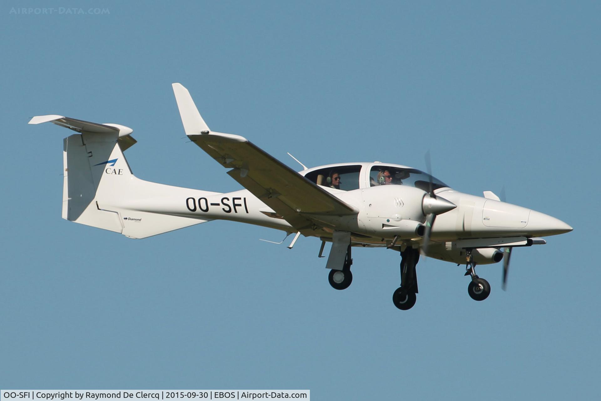 OO-SFI, 2007 Diamond DA-42 Twin Star C/N 42.214, OO-SFI of CAE Oxford Aviation Academy (Brussels) landing at Ostend.