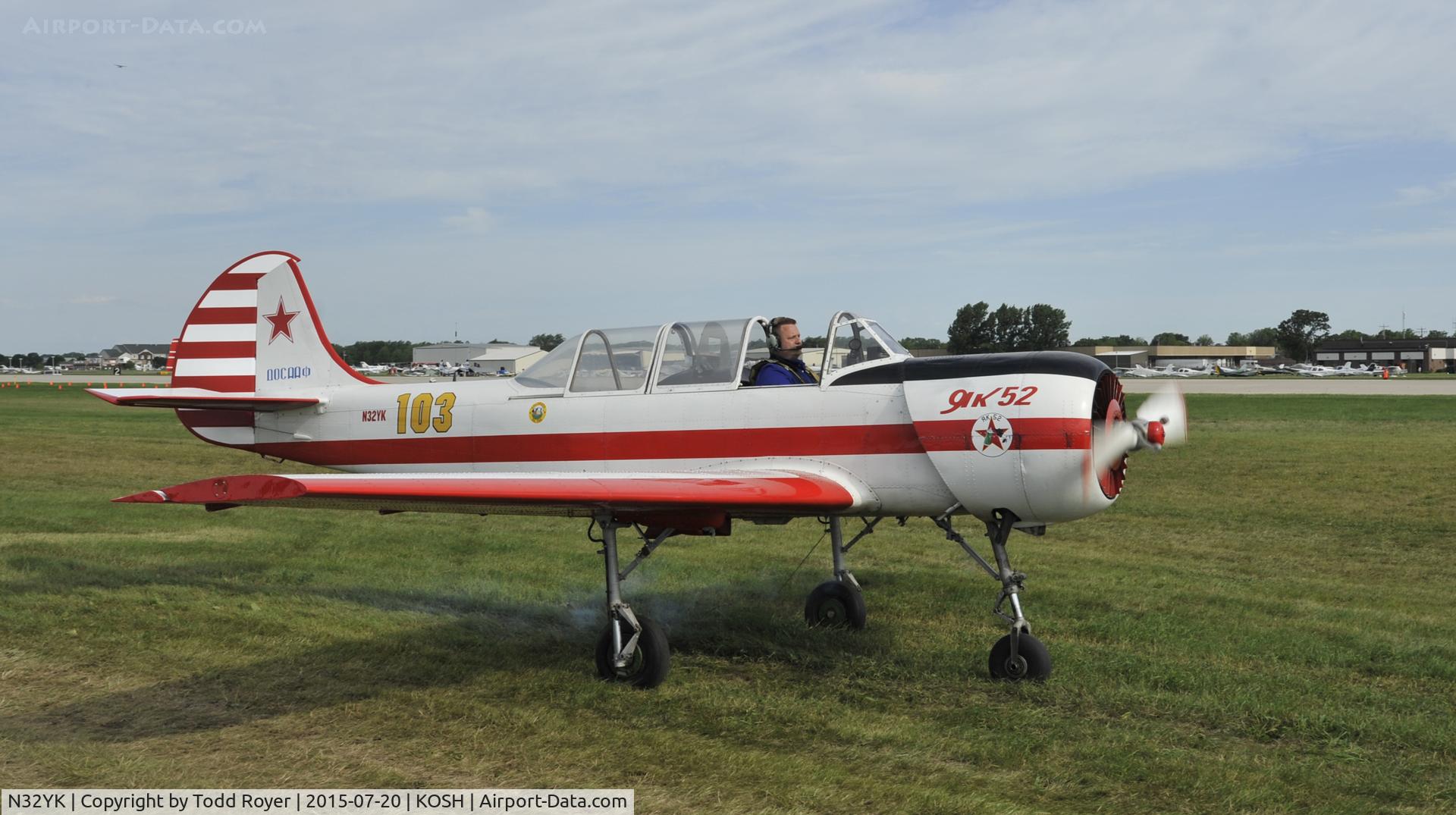 N32YK, 1986 Yakovlev Yak-52 C/N 866907, Airventure 2015
