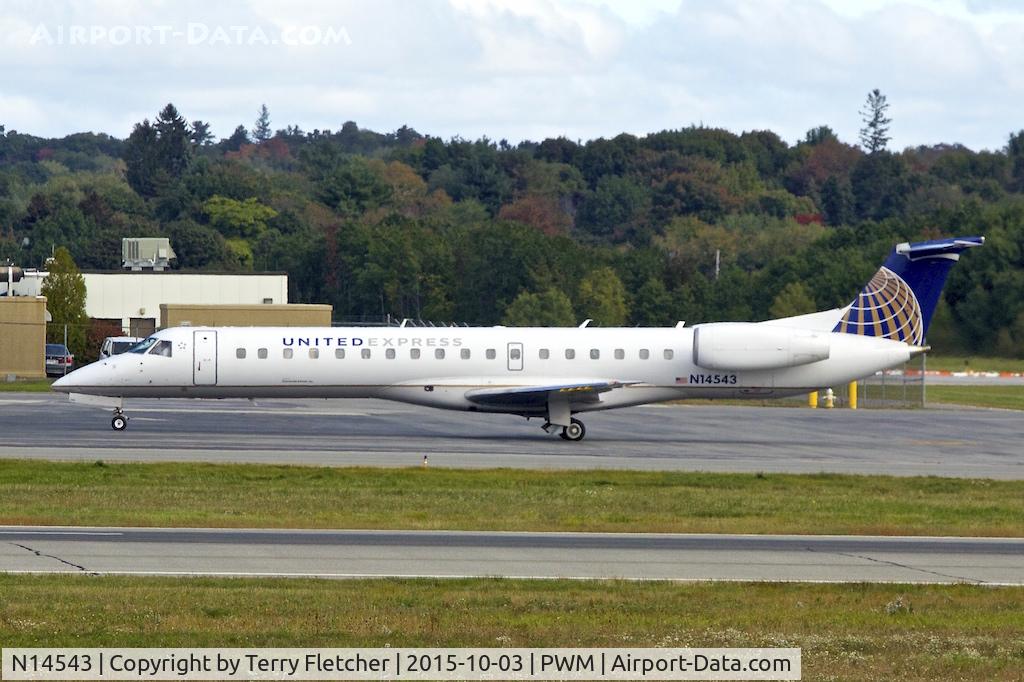N14543, 2002 Embraer ERJ-145LR (EMB-145LR) C/N 145553, 2002 Embraer EMB-145LR, c/n: 145553 at Portland Jetport . ME
