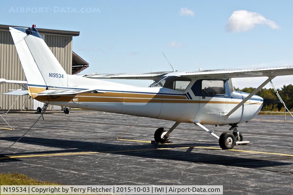 N19534, 1973 Cessna 150L C/N 15074479, At Wiscasset Airport in Maine
