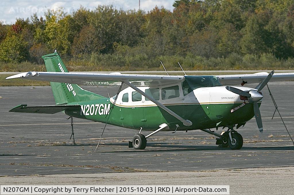 N207GM, 1973 Cessna 207 C/N 20700217, At Knox County Airport in Maine