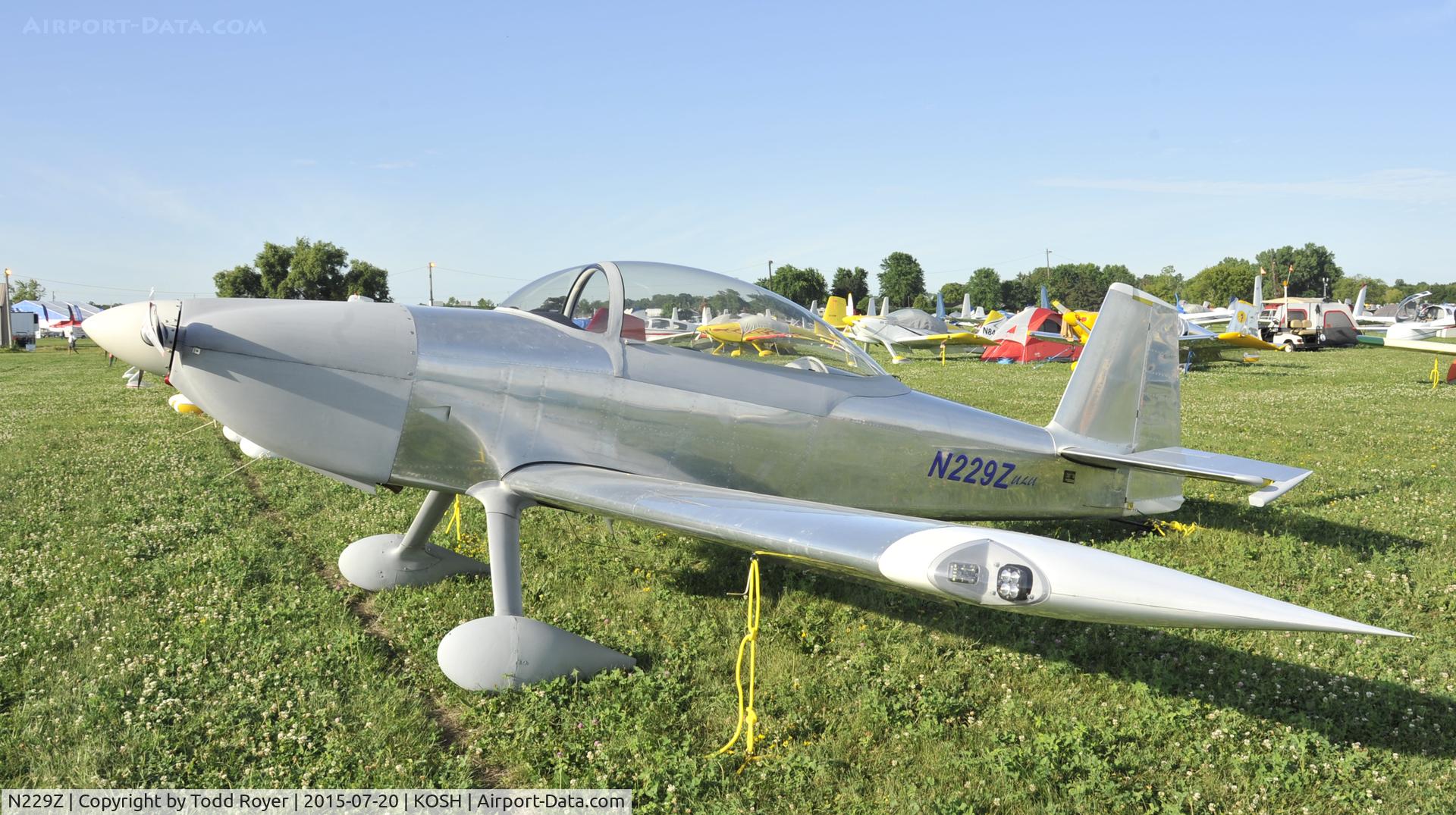 N229Z, 2014 Vans RV-8 C/N 82898, Airventure 2015