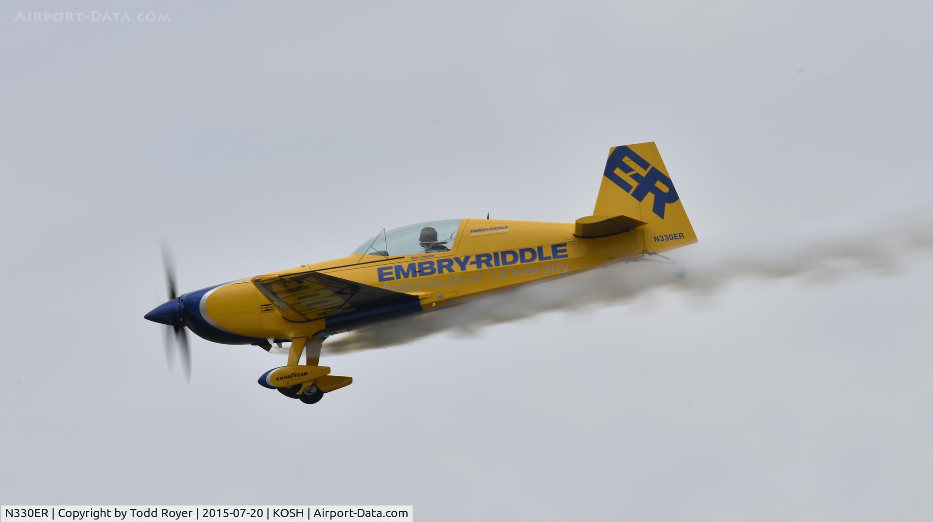 N330ER, 2015 Extra EA-300LC C/N LC044, Airventure 2015
