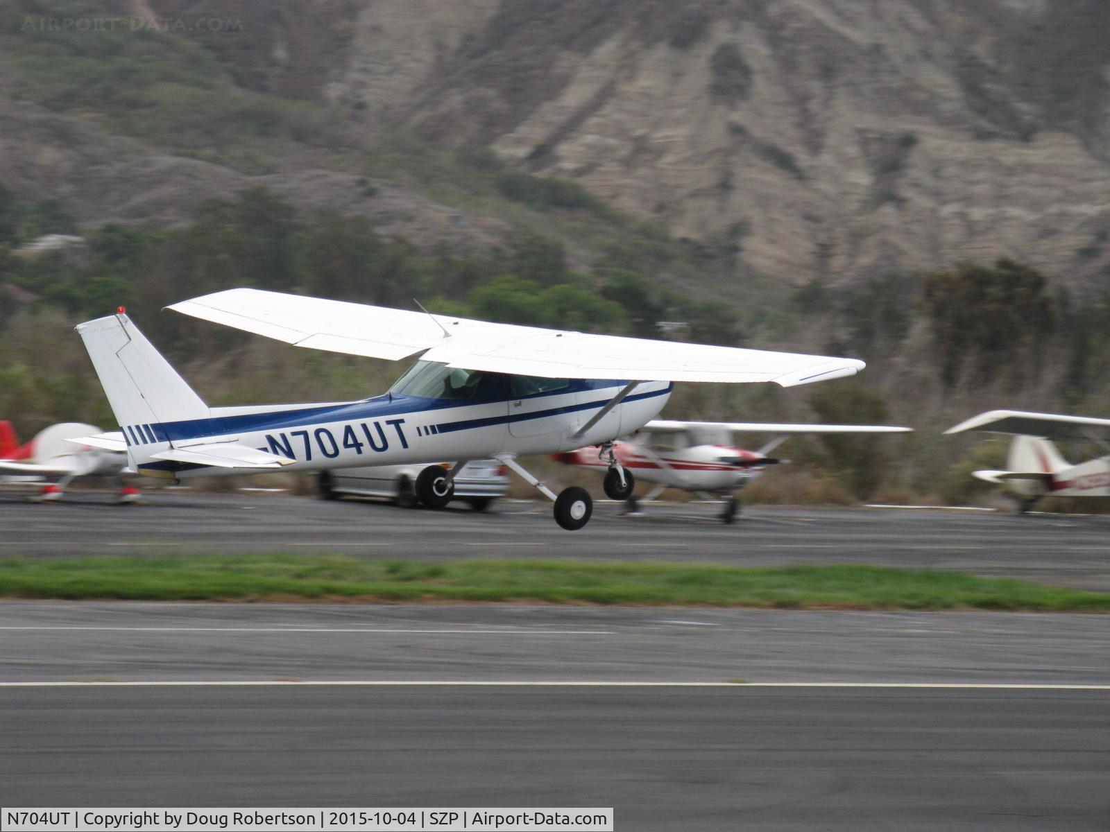 N704UT, 1976 Cessna 150M C/N 15078891, 1976 Cessna 150M, Continental O-200 100 Hp, takeoff climb Rwy 22