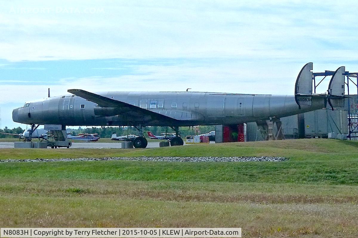 N8083H, 1958 Lockheed L-1649A-98 Starliner C/N 1038, 1958 Lockheed 1649A-98, c/n: 1038 at Auburn/Lewiston Municipal Airport