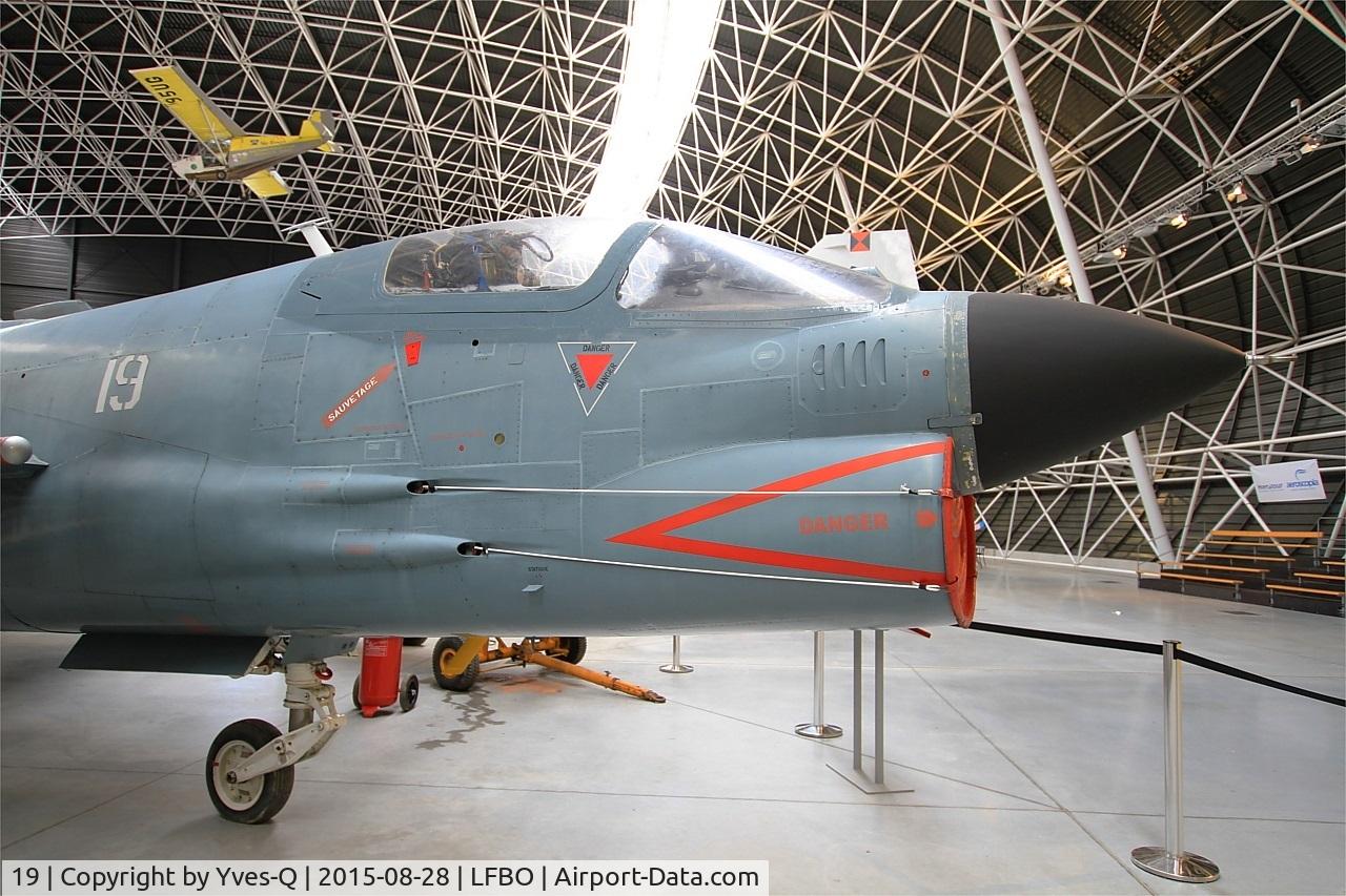 19, Vought F-8E(FN) Crusader C/N 1236, Vought F-8E(FN) Crusader, Ailes Anciennes Collection, Preserved at Aeroscopia Museum, Toulouse-Blagnac