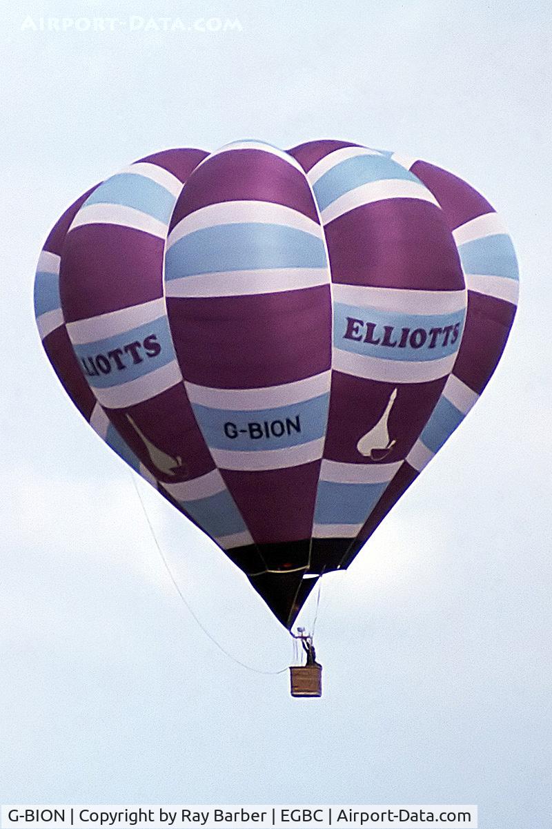 G-BION, 1981 Cameron Balloons V-77 C/N 706, Cameron V-77 HAFB [706] Cheltenham Racecourse~G 30/05/1981