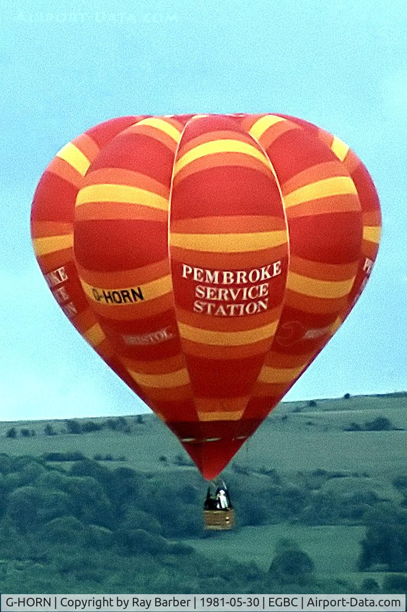 G-HORN, 1979 Cameron Balloons V-77 C/N 570, Cameron N-77 HAFB [570] Cheltenham Racecourse~G 30/05/1981. From a slide.