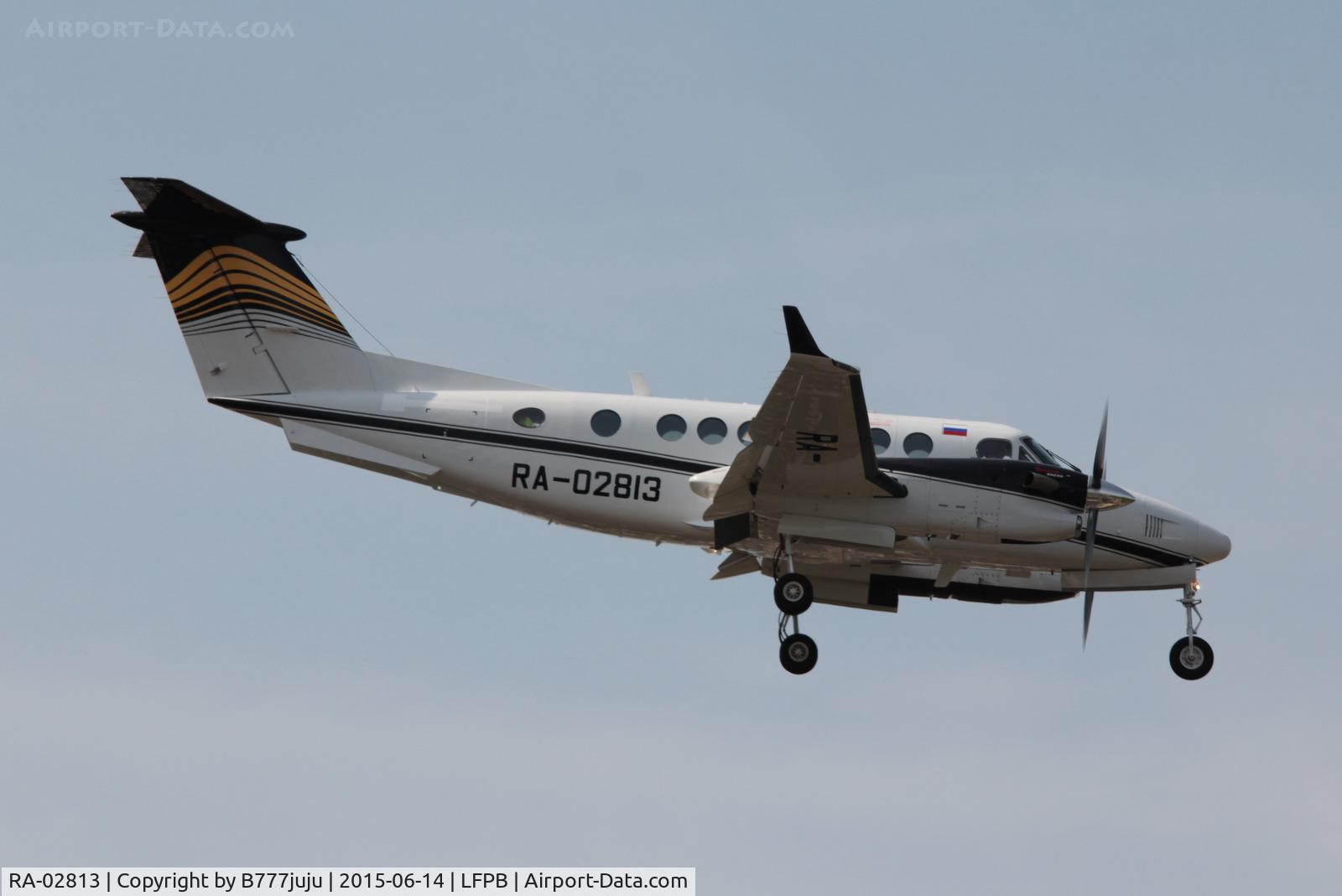 RA-02813, 2010 Hawker Beechcraft 350i King Air (B300) C/N FL-703, at Le Bourget