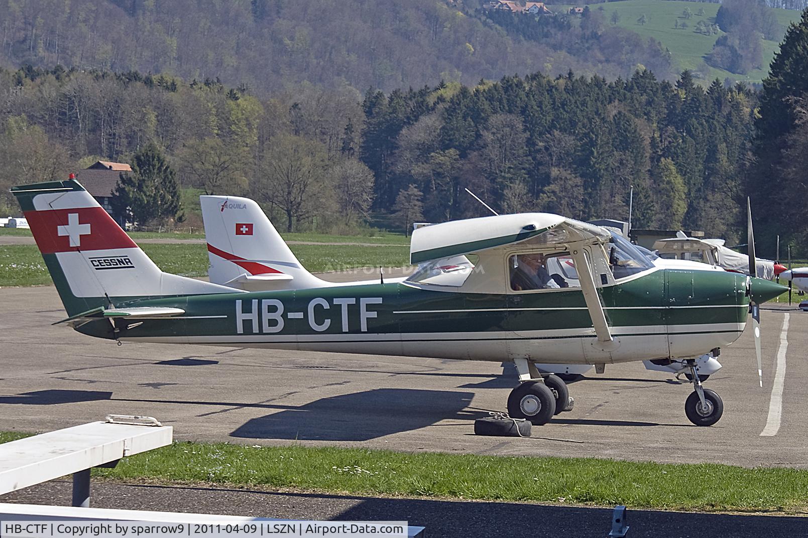 HB-CTF, 1968 Reims F150H C/N F150-0336, Briefing is going on. Deregistered 2020-03-16