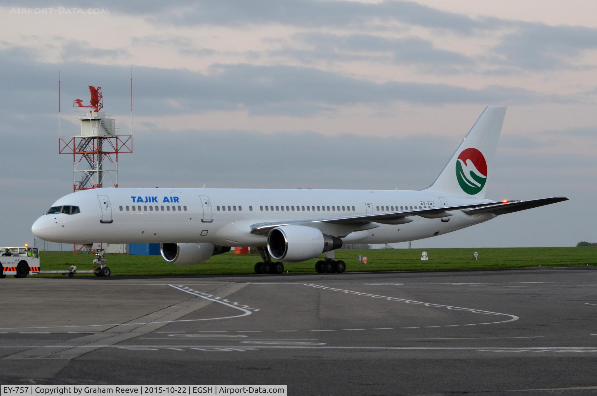 EY-757, 1999 Boeing 757-200 C/N 30338, Freshly painted and in the colours of 