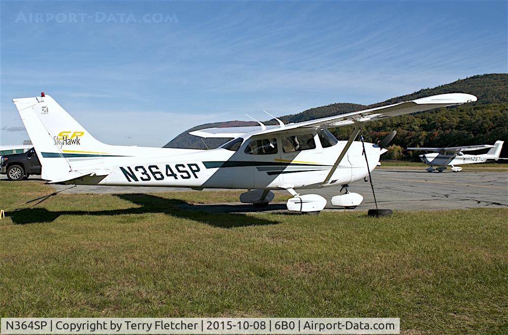 N364SP, 2001 Cessna 172S C/N 172S8782, At Middlebury State Airport , Vermont