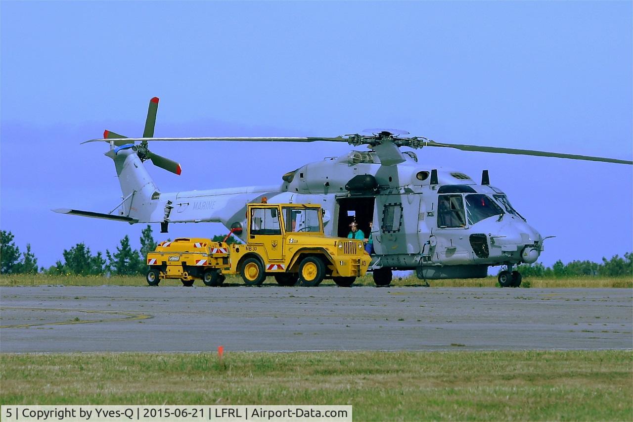 5, 2011 NHI NH-90 NFH Caiman C/N 1093, French Naval Aviation NH-90 NFH Caïman, At Lanvéoc-Poulmic (LFRL) Open day 2015