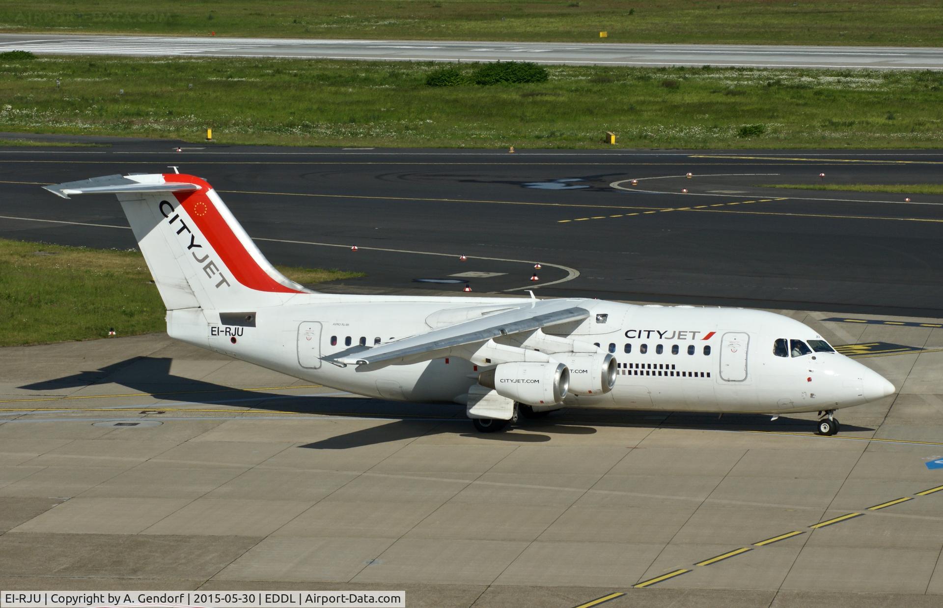 EI-RJU, 2000 British Aerospace Avro 146-RJ85A C/N E2367, CityJet, is here taxiing for departure at Düsseldorf Int'l(EDDL)