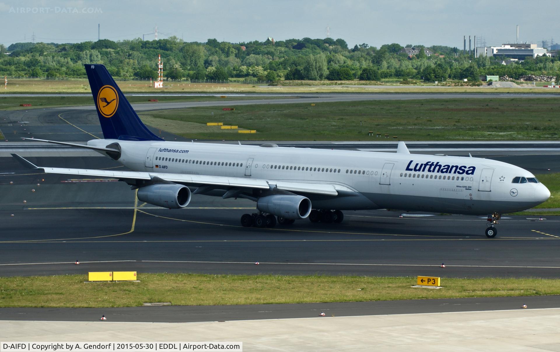 D-AIFD, 2001 Airbus A340-313X C/N 390, Lufthansa, seen here shortly after arrival from Chicago O'Hare(KORD) at Düsseldorf Int'l(EDDL)