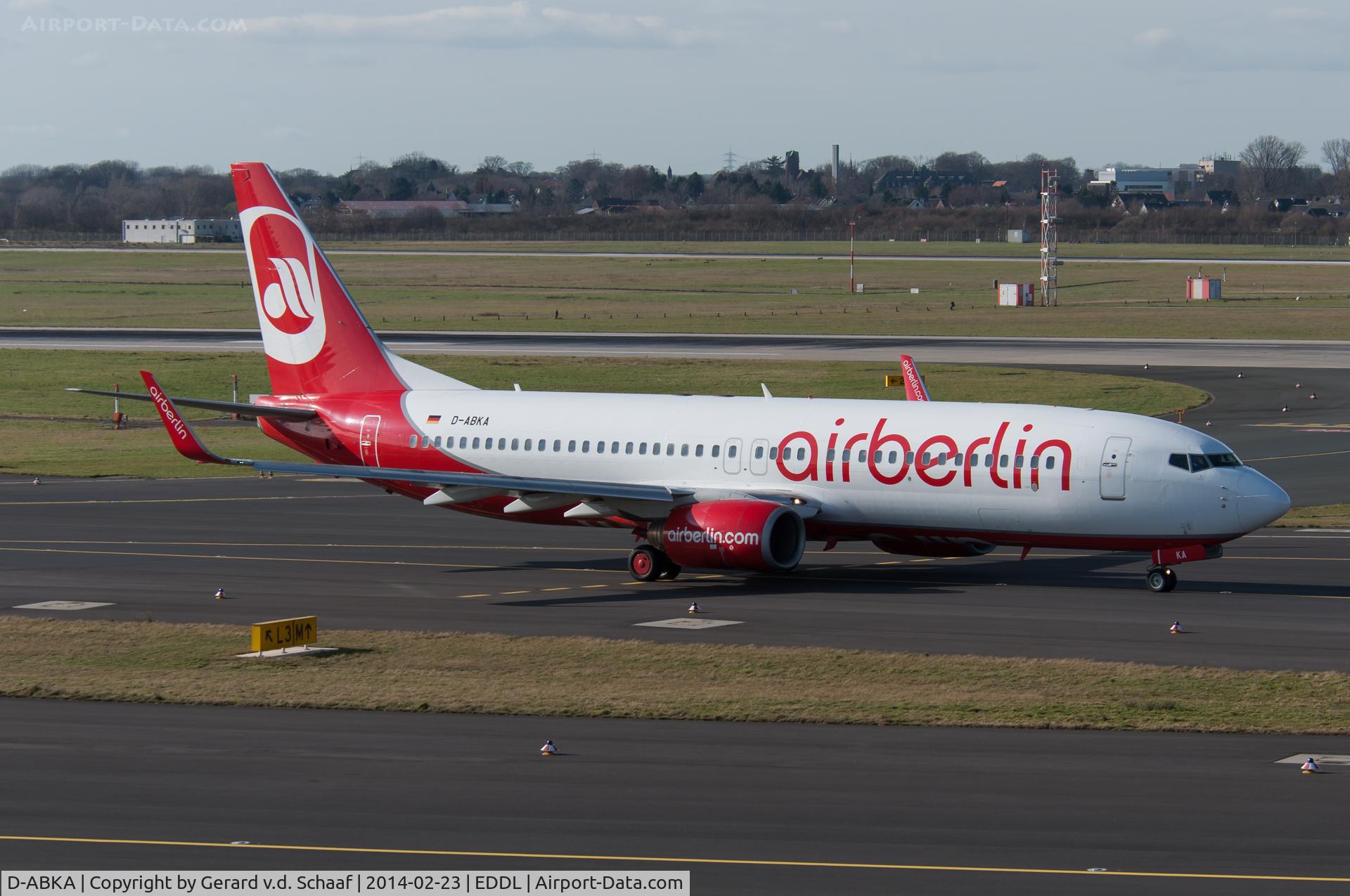 D-ABKA, 1999 Boeing 737-82R C/N 29329, Düsseldorf, Februari 2014