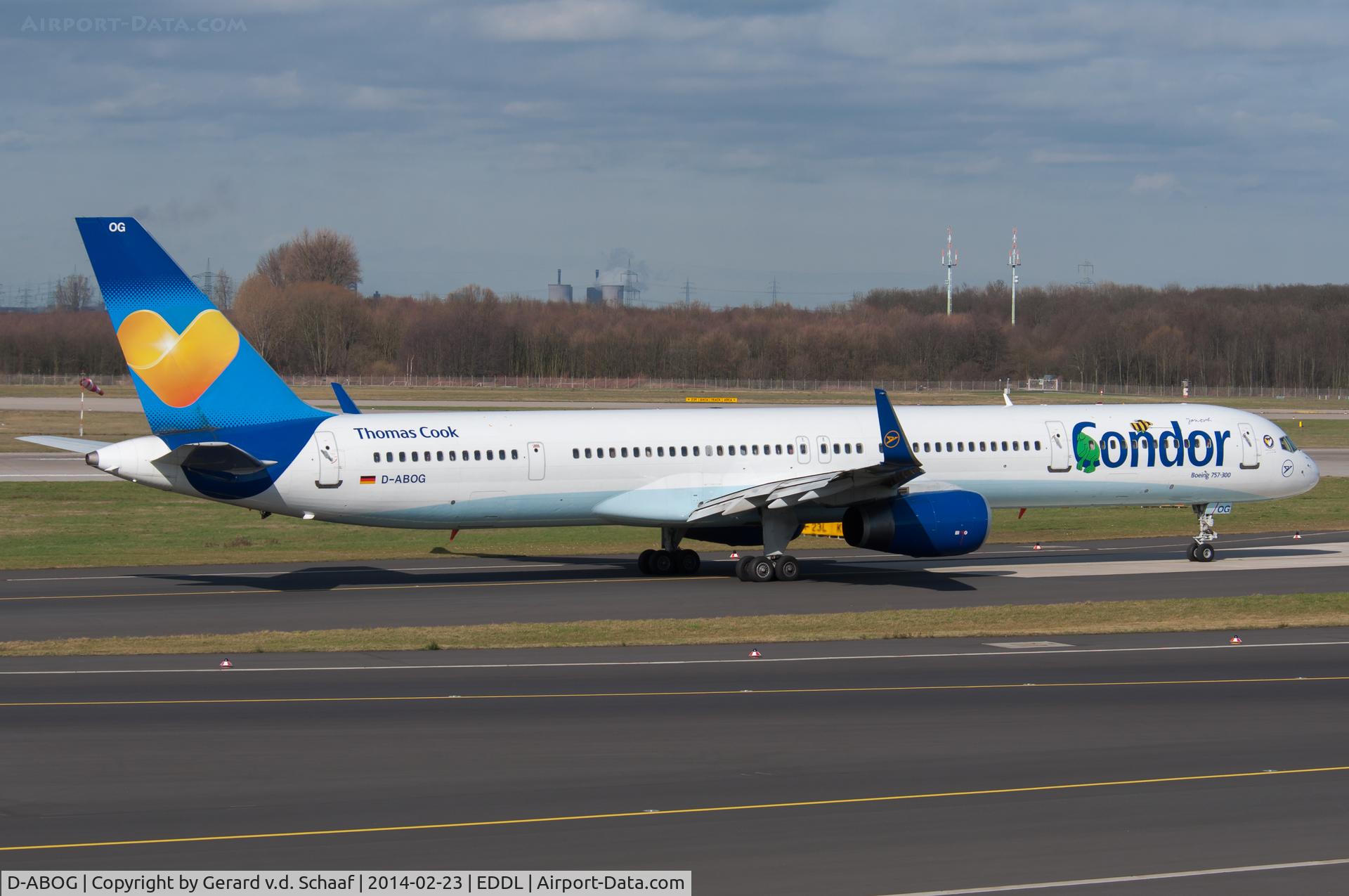 D-ABOG, 1999 Boeing 757-330 C/N 29014, Düsseldorf, Februari 2014