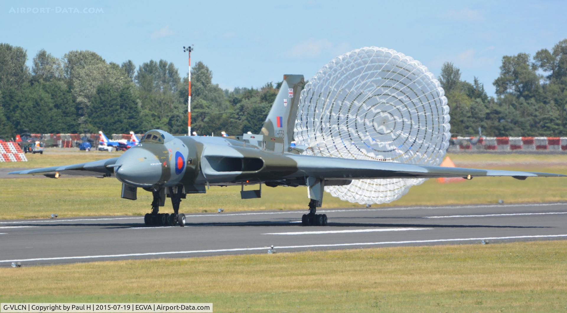G-VLCN, 1960 Avro Vulcan B.2 C/N Set 12, XH558 Vulcan deploying the parachute at its last landing in Fairford ever, at RIAT 2015