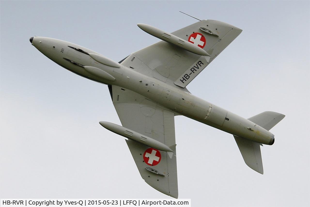 HB-RVR, 1955 Hawker Hunter T.68 C/N 41H-670806, Hawker Hunter T.68, On display, La Ferté-Alais airfield (LFFQ) Airshow 2015