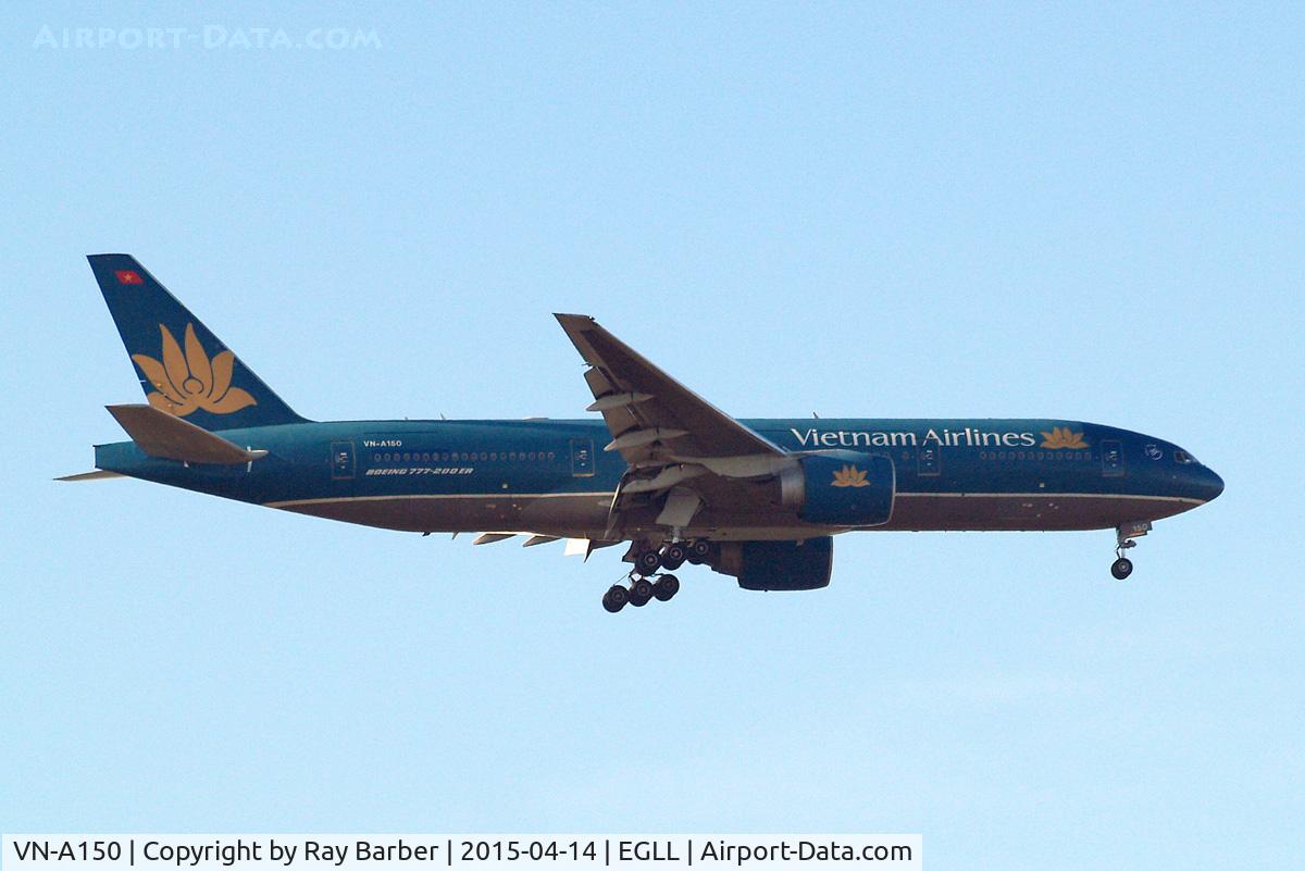 VN-A150, 2005 Boeing 777-2Q8/ER C/N 32717, Boeing 777-2Q8ER [32717] (Vietnam Airlines) Home~G 14/04/2015. On approach 27L.