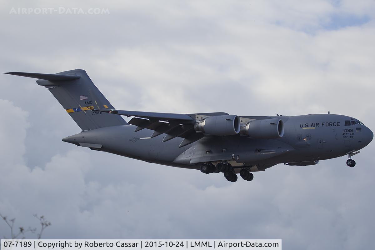 07-7189, 2007 Boeing C-17A Globemaster III C/N P-189, Runway 31