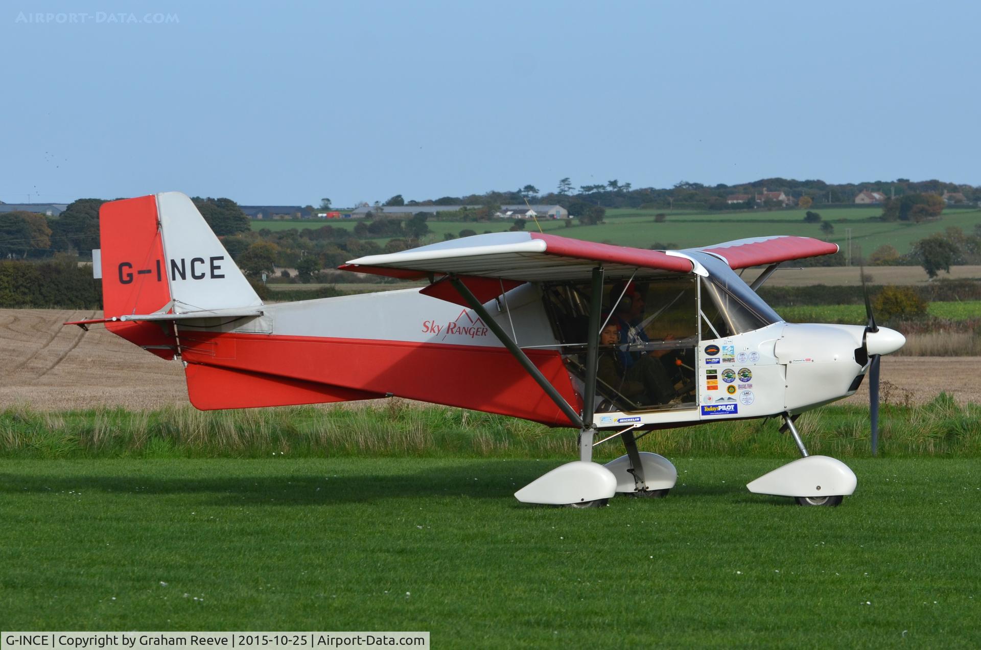 G-INCE, 2003 Best Off Skyranger 912(2) C/N BMAA/HB/270, Just landed at Northrepps.
