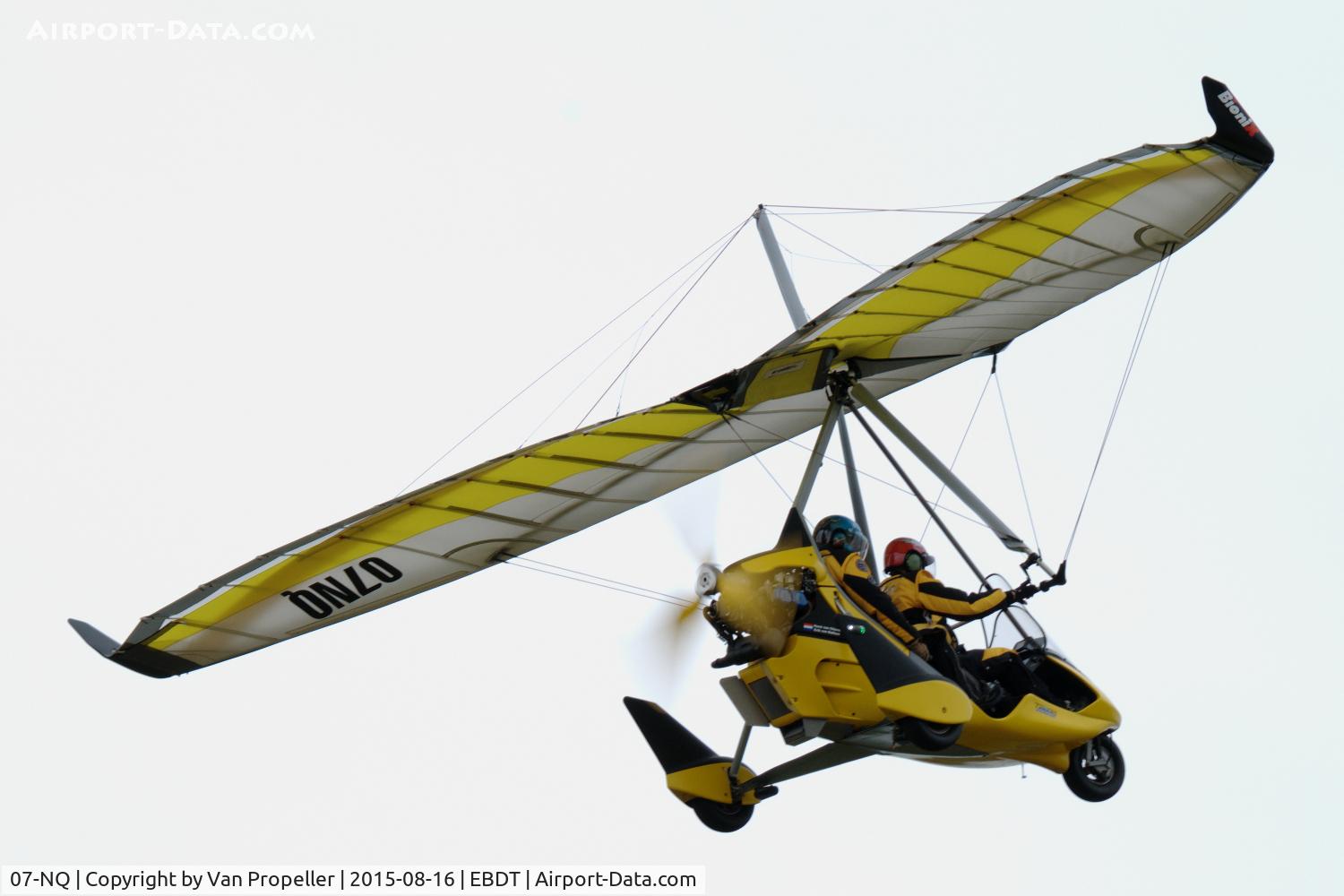 07-NQ, Air Creation Tanarg BioniX C/N Not found 07-NQ, Tanarg leaving the 2015 fly-in at Schaffen-Diest