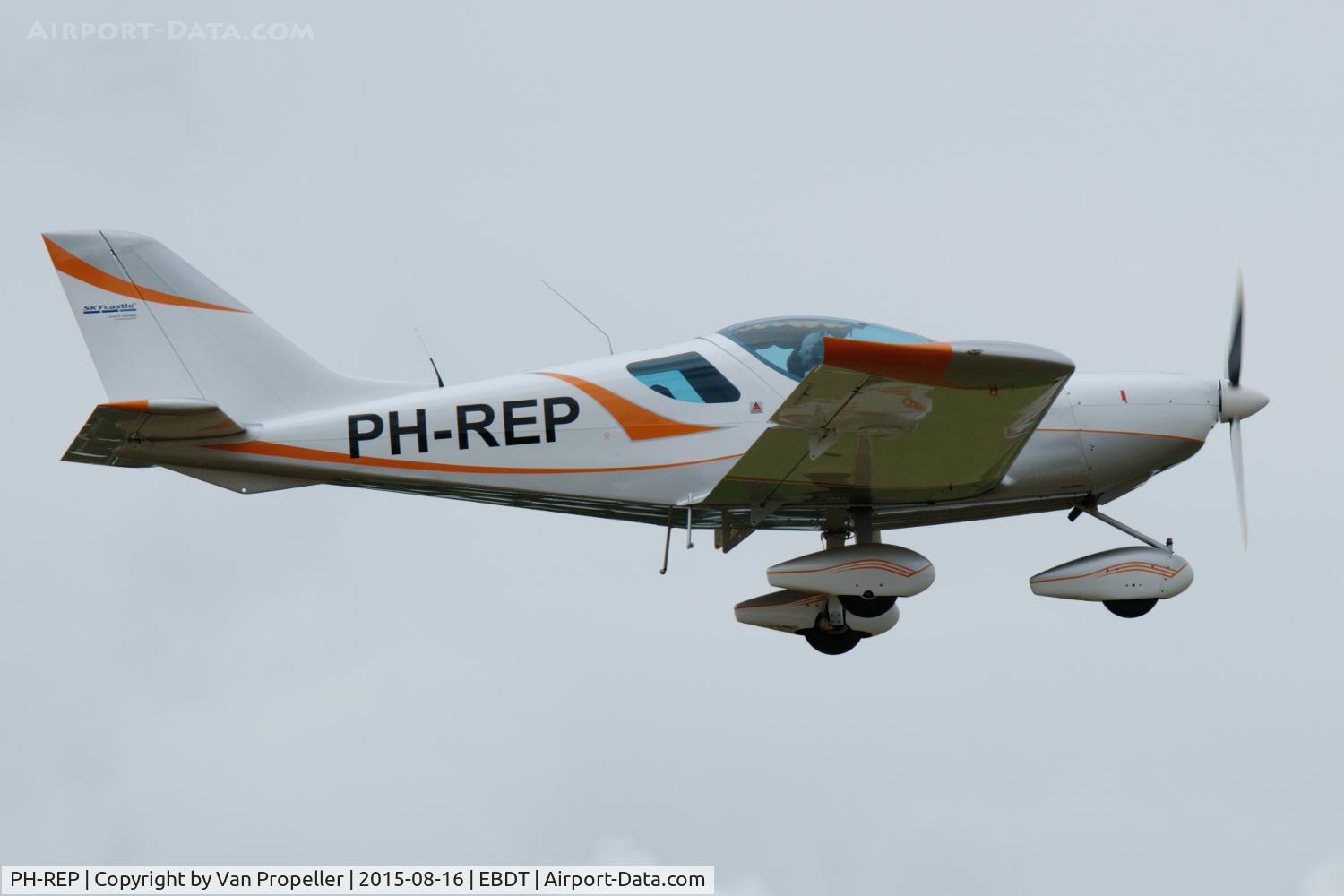 PH-REP, 2008 CZAW SportCruiser C/N 08SC172, SportCruiser from the Netherlands leaving the 2015 Schaffen-Diest fly-in