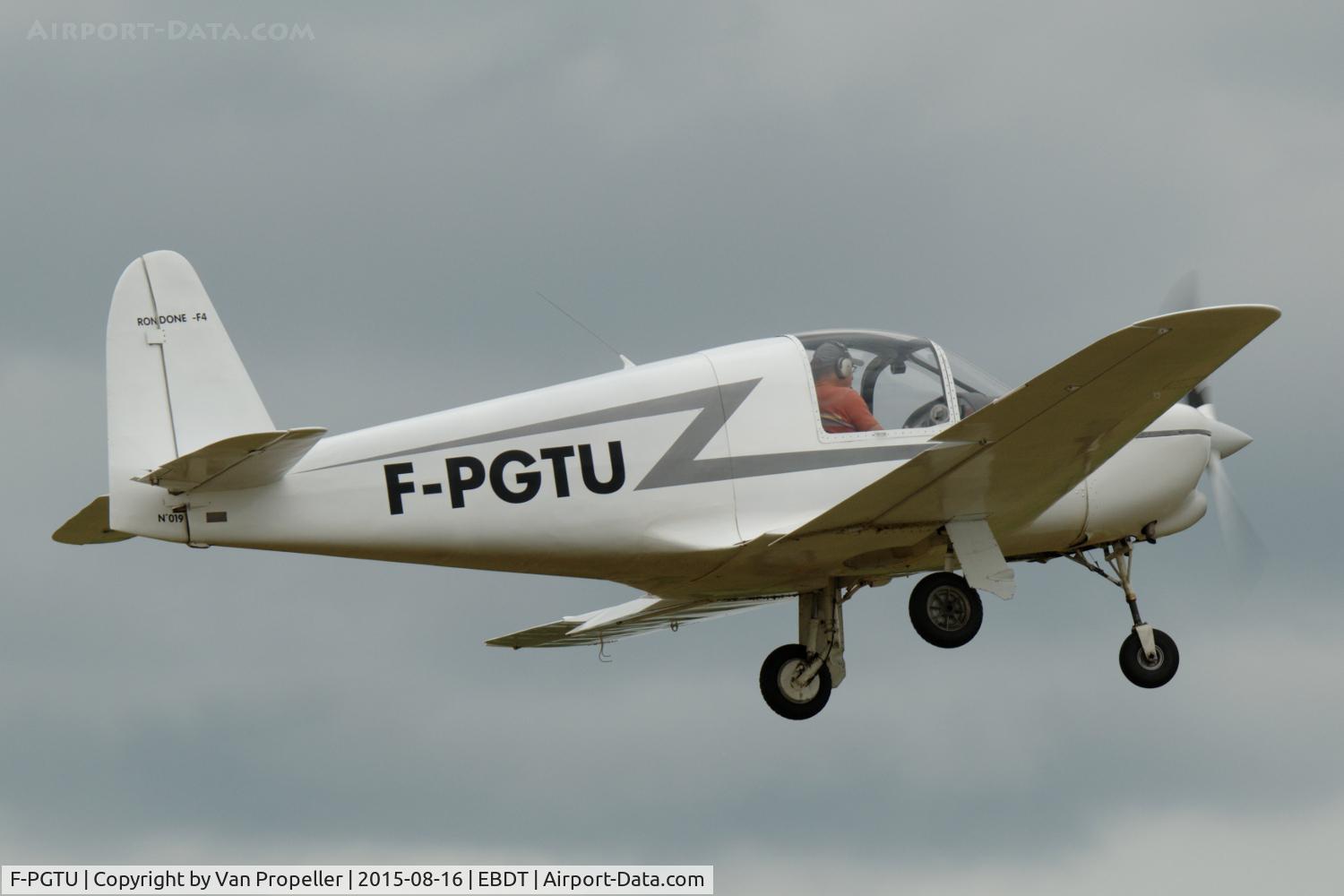 F-PGTU, Ambrosini F.4 Rondone I C/N 019, Ambrosini F.4 Rondone I leaving the 2015 Schaffen-Diest fly-in