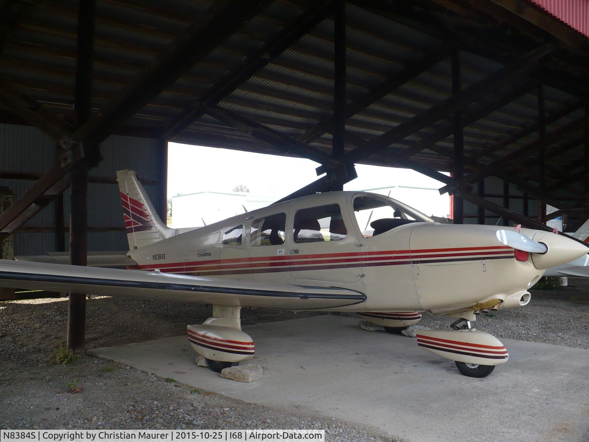 N8384S, 1981 Piper PA-28-236 Dakota C/N 28-8111065, Piper PA-26-236