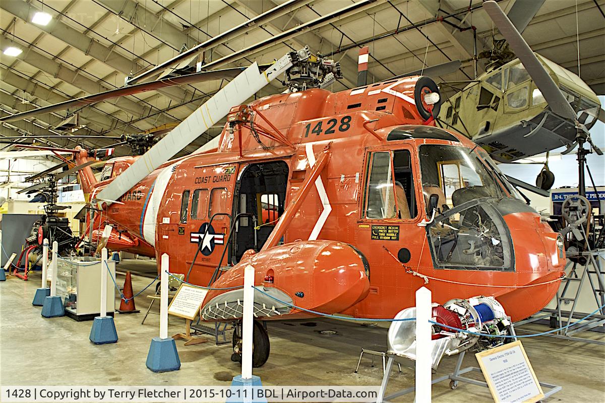 1428, 1967 Sikorsky HH-52A Sea Guard C/N 62.116, At the New England Air Museum at Bradley International Airport