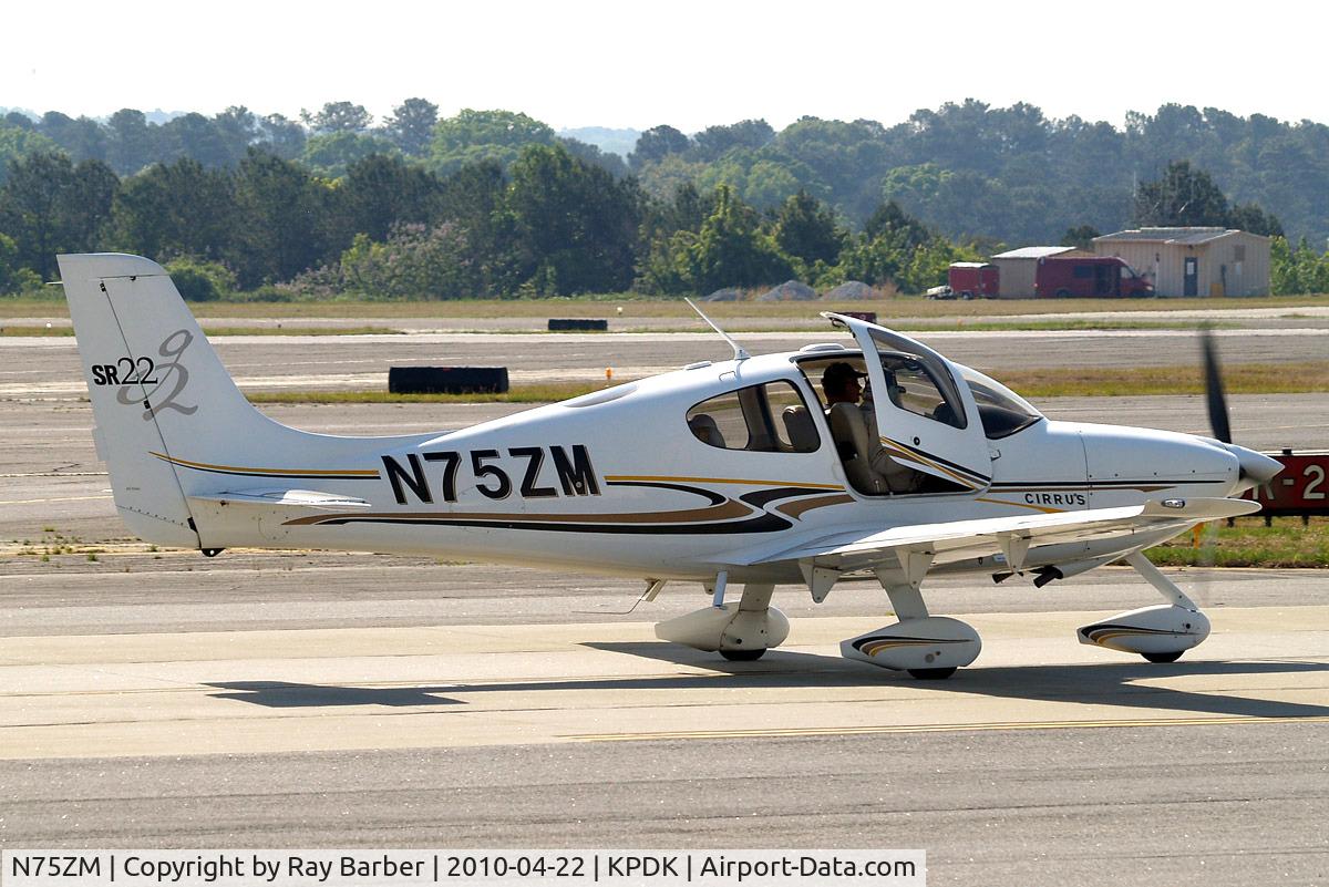 N75ZM, 2004 Cirrus SR22 G2 C/N 1045, Cirrus Design SR-22G2 [1045] Atlanta-Dekalb Peachtree~N 22/04/2010