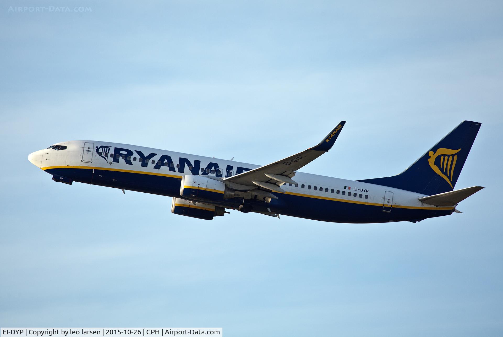 EI-DYP, 2008 Boeing 737-8AS C/N 37515, Copenhagen 26.10.15