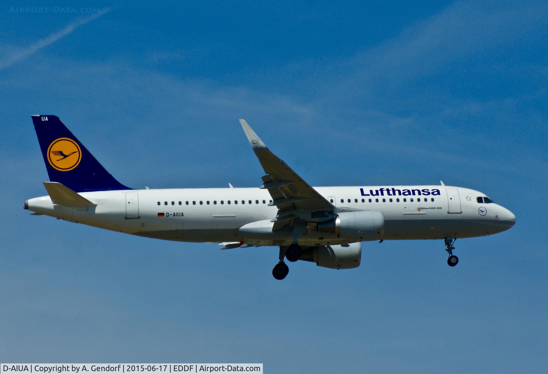 D-AIUA, 2013 Airbus A320-214 C/N 5935, Lufthansa, is here landing at its homebase Frankfurt Rhein/Main(EDDF)