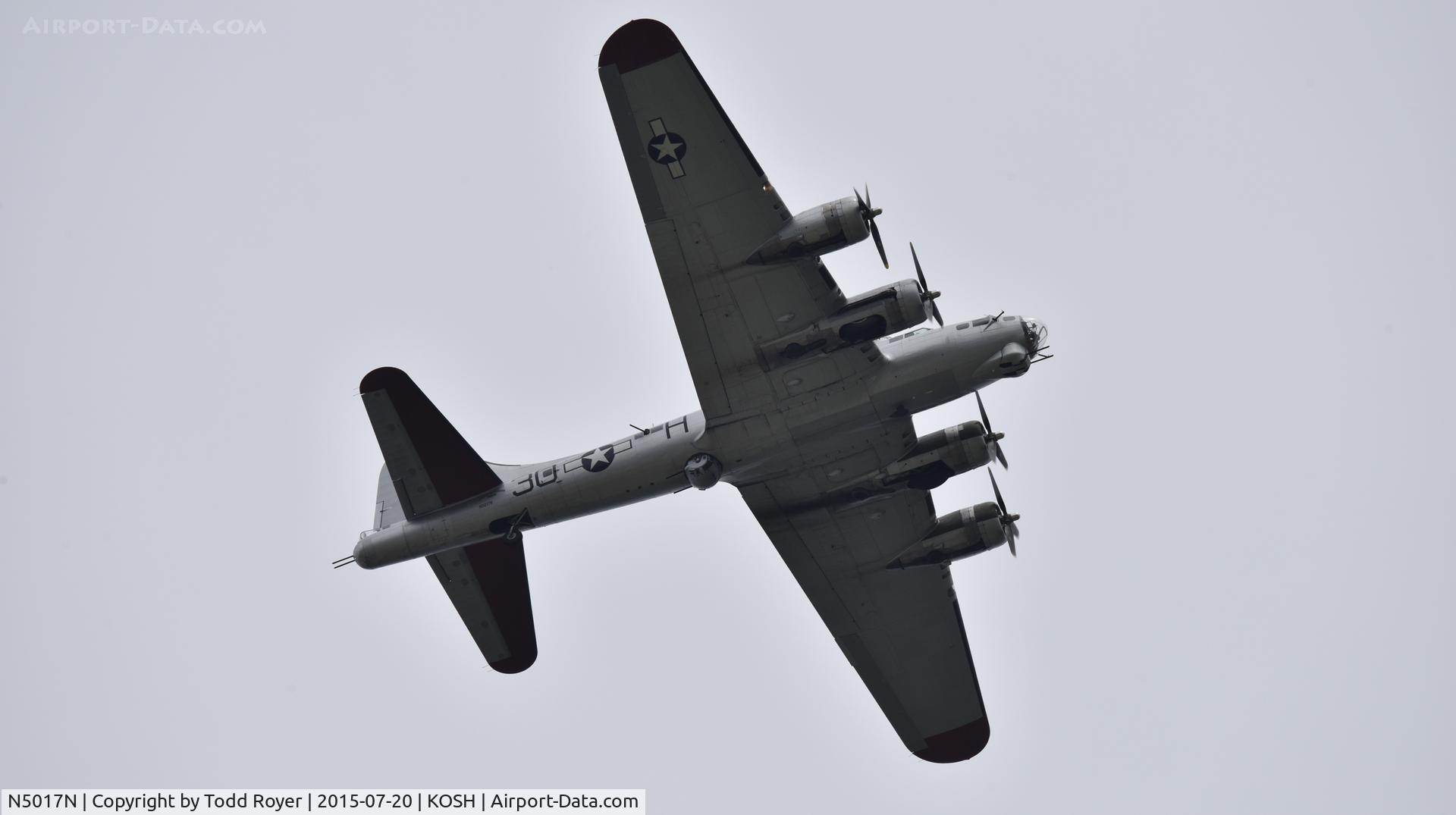 N5017N, 1944 Lockheed/Vega (Boeing) B-17G-105-VE Flying Fortress C/N 8649, Airventure 2015