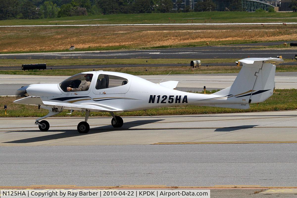 N125HA, 2004 Diamond DA-40 Diamond Star C/N 40.416, Diamond DA.40 Star [40.416] Atlanta-Dekalb Peachtree~N 22/04/2010