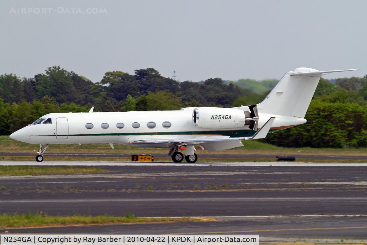 N254GA, 1987 Gulfstream Aerospace G-IV C/N 1032, Gulfstream G4 [1032] Atlanta-Dekalb Peachtree~N 22/04/2010