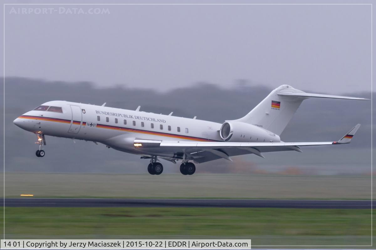 14 01, 2011 Bombardier BD-700-1A11 Global 5000 C/N 9395, Bombardier BD-700-1A1