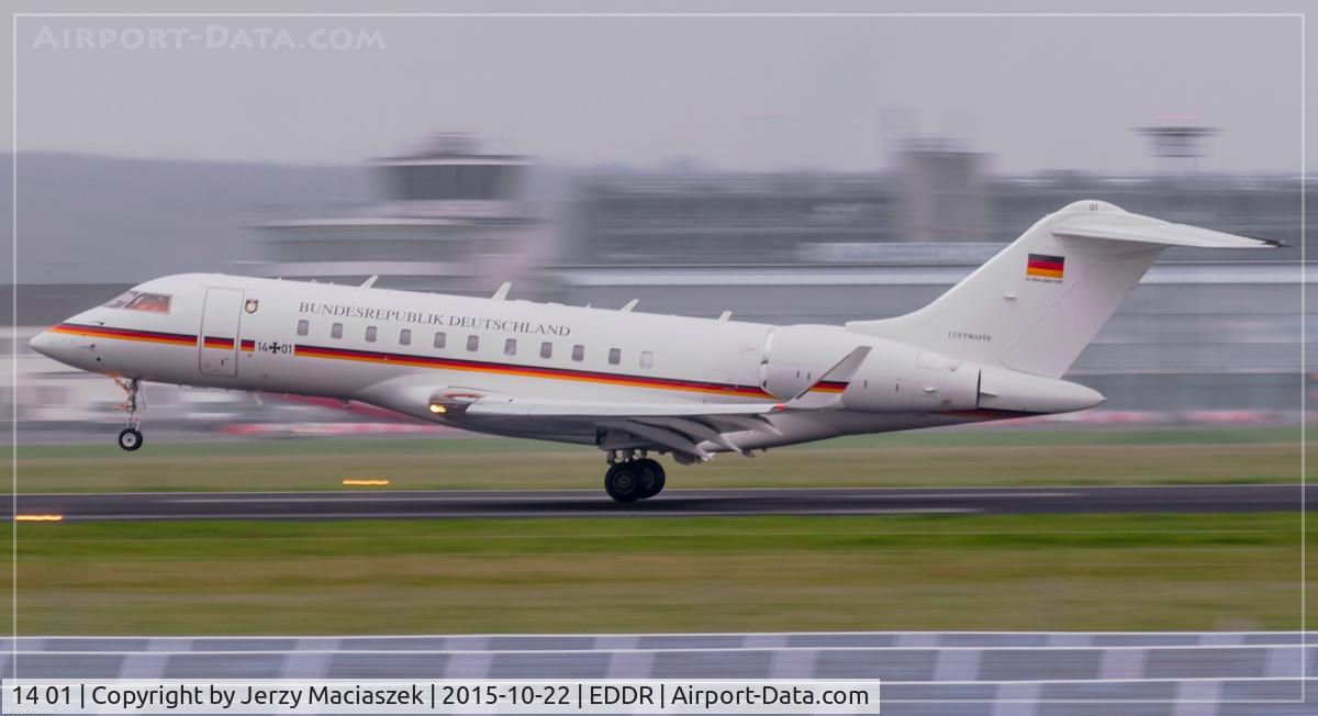 14 01, 2011 Bombardier BD-700-1A11 Global 5000 C/N 9395, Bombardier BD-700-1A1