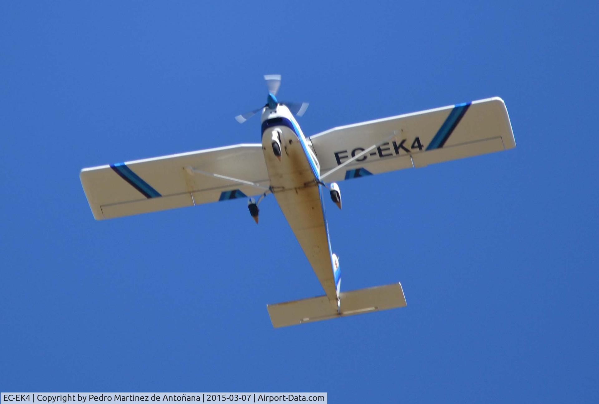 EC-EK4, 2005 Tecnam P-92S Echo C/N P-92-E-020, Ventas de Armentia - España
